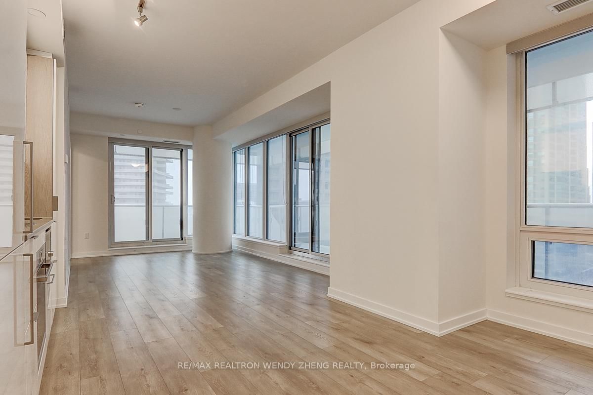 28 Freeland Street • #902 • Toronto, ON photo 5