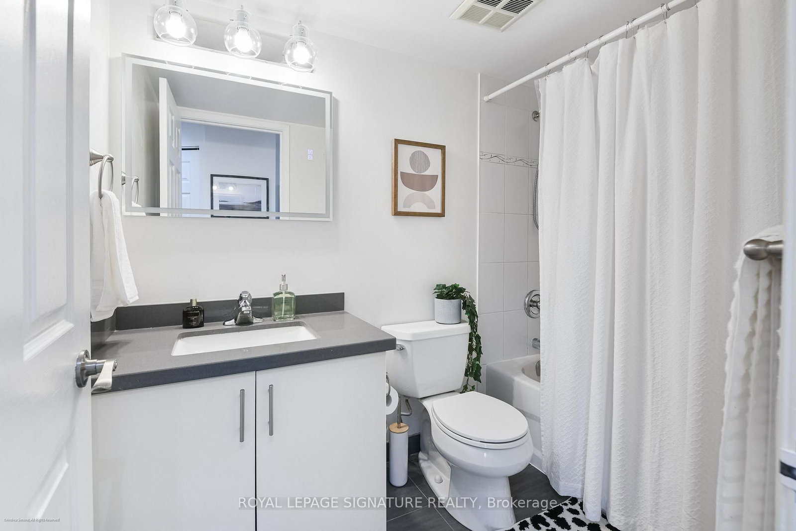 456 College Street • #415 • Toronto, ON photo 15