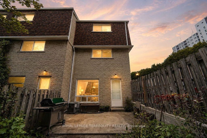 7 - 91 Rameau Drive