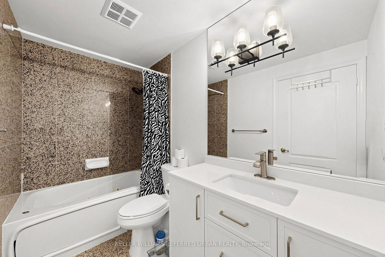 1 Watergarden Way • #5 • Toronto, ON photo 13