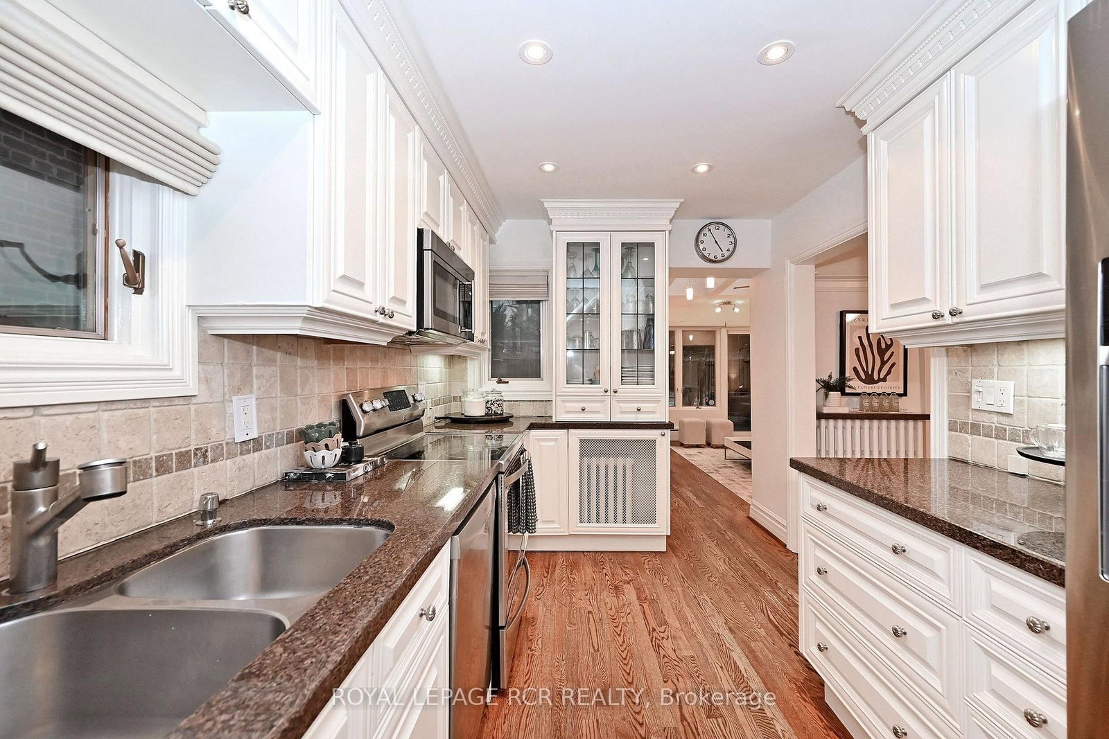 214 Briar Hill Avenue • Toronto, ON photo 14