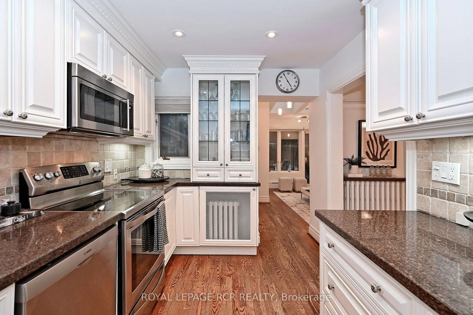 214 Briar Hill Avenue • Toronto, ON photo 15