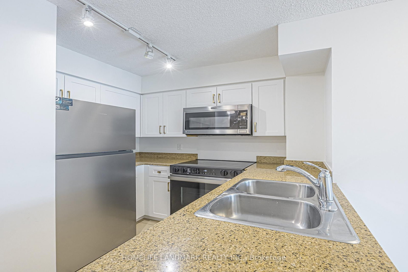 361 Front Street W • #1906 • Toronto, ON photo 10