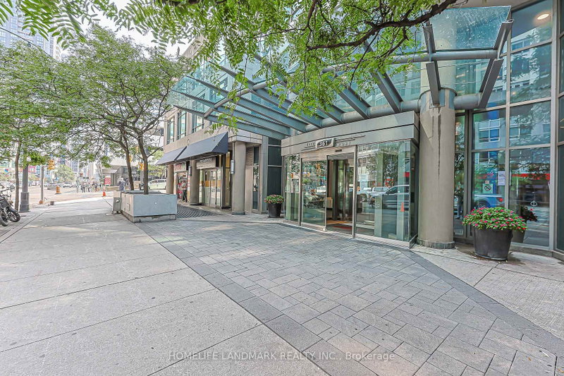 1906 - 361 Front Street W