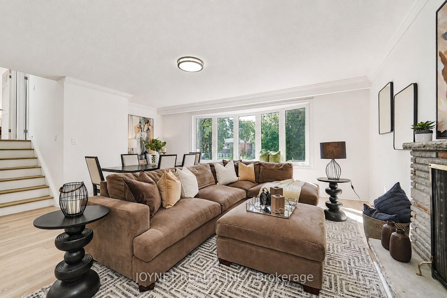 42 Brucedale Crescent • Toronto, ON photo 18