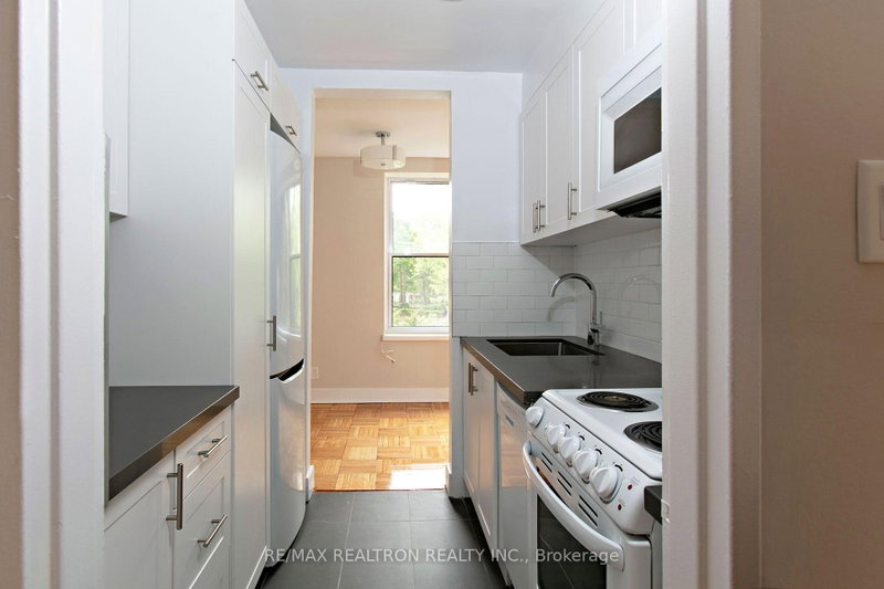 109 - 1545 Bathurst Street