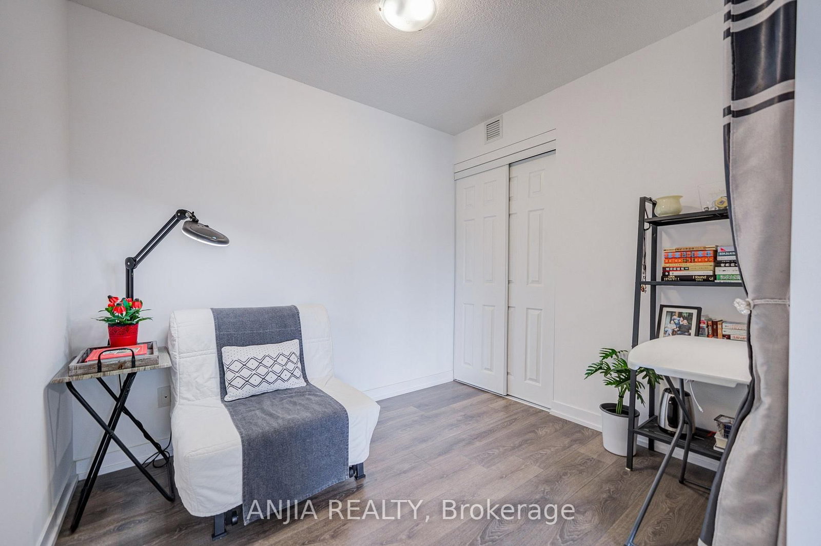 219 Dundas Street E • #803 • Toronto, ON photo 29