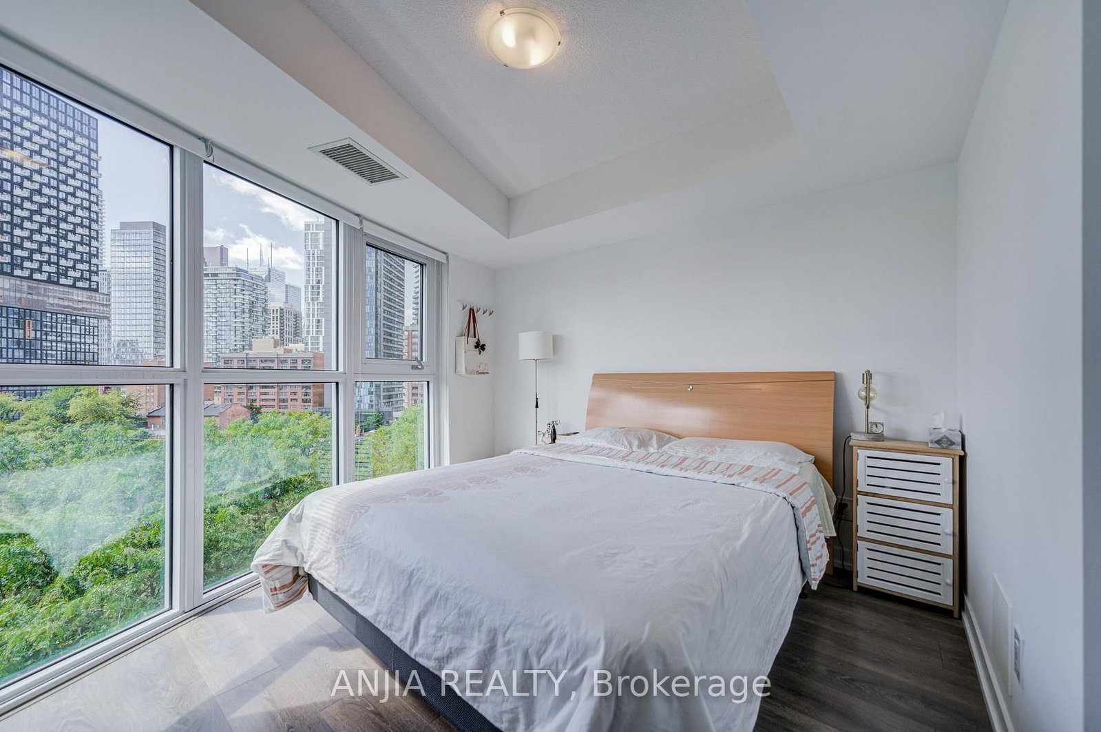 219 Dundas Street E • #803 • Toronto, ON photo 32