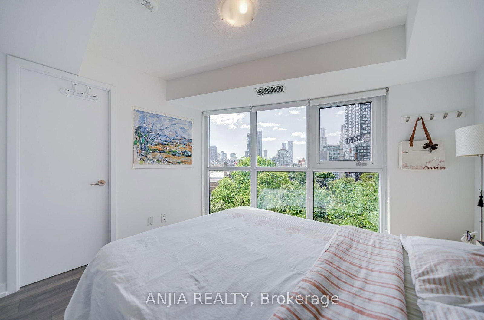 219 Dundas Street E • #803 • Toronto, ON photo 34