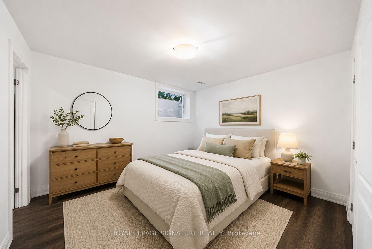 39 Regina Avenue • Toronto, ON photo 33