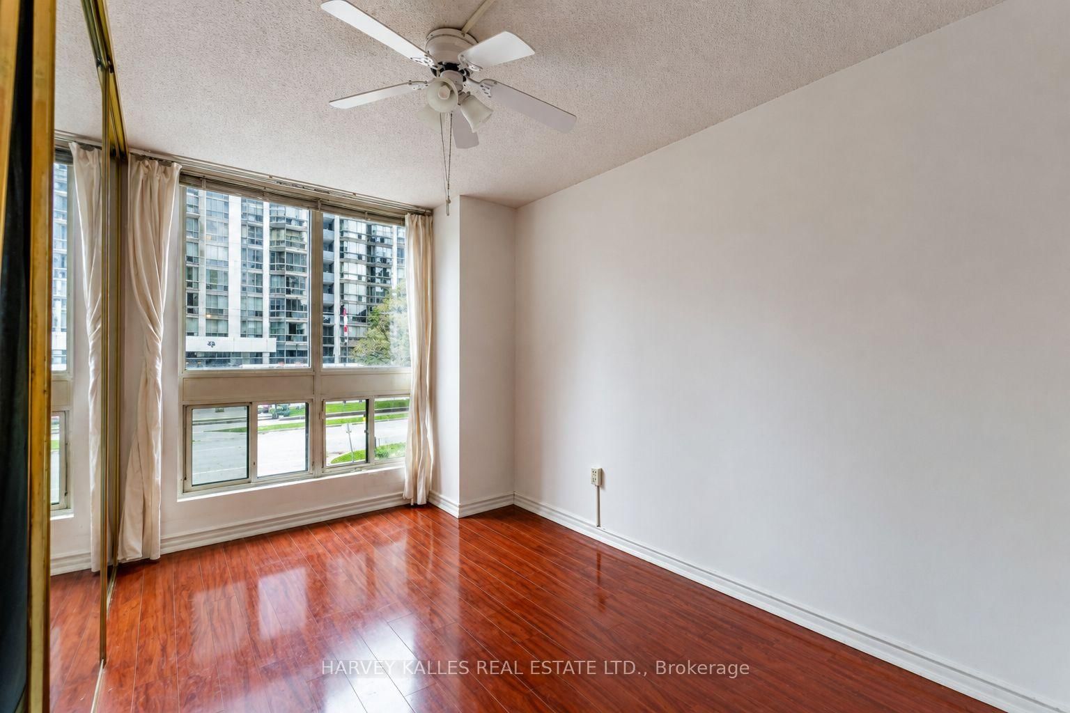 5 Kenneth Avenue • #205 • Toronto, ON photo 13