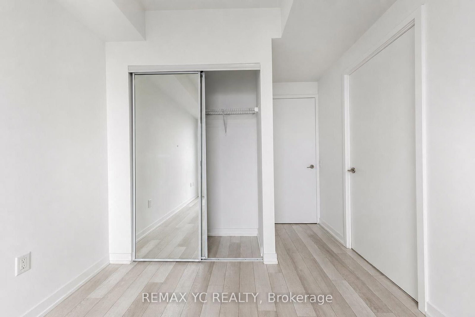 39 Roehampton Avenue • #3708 • Toronto, ON photo 20