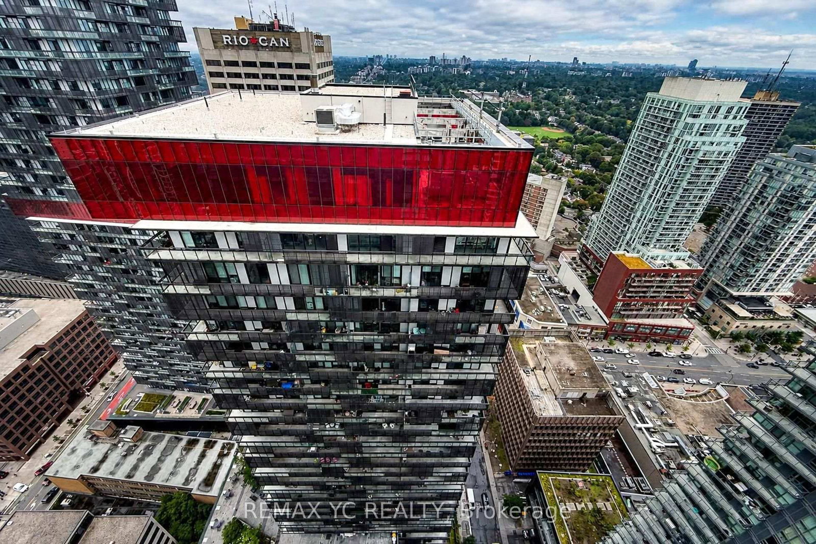 39 Roehampton Avenue • #3708 • Toronto, ON photo 32