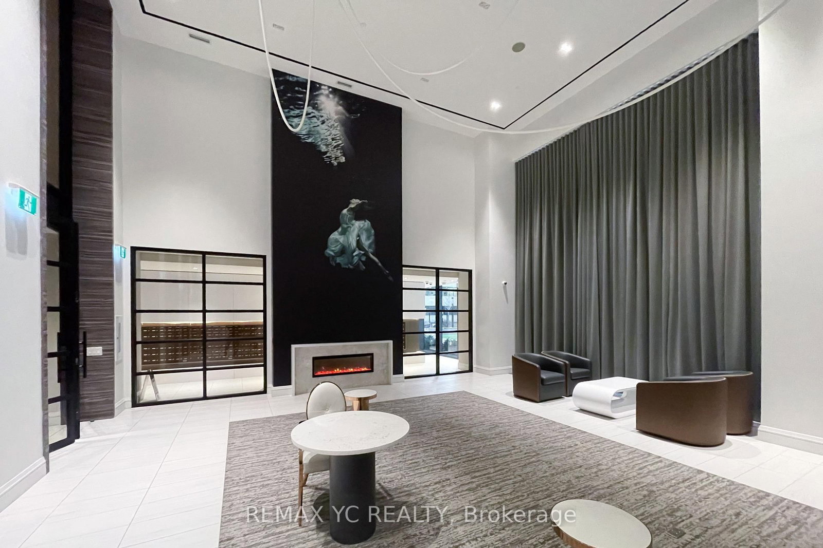 39 Roehampton Avenue • #3708 • Toronto, ON photo 40