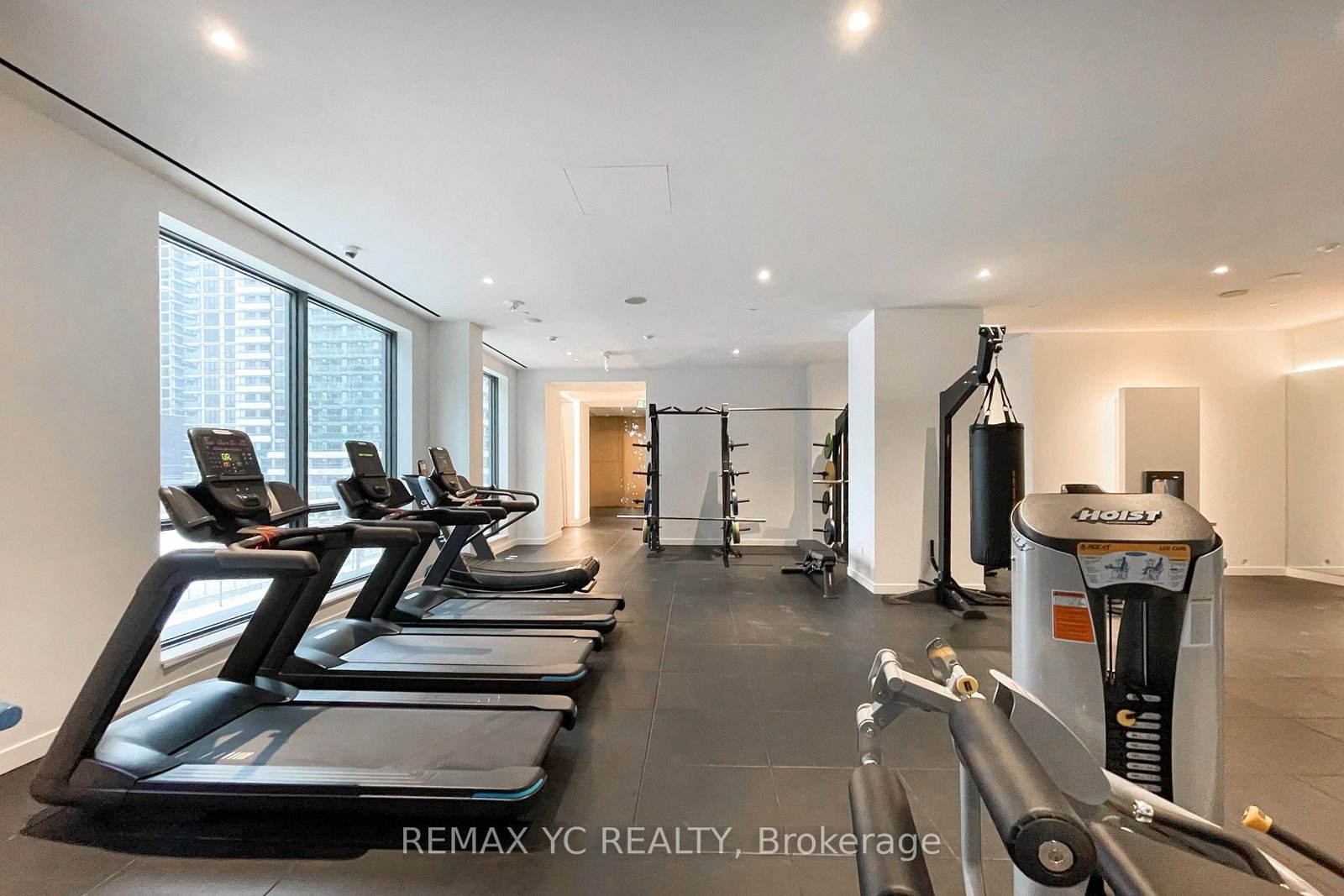 39 Roehampton Avenue • #3708 • Toronto, ON photo 47