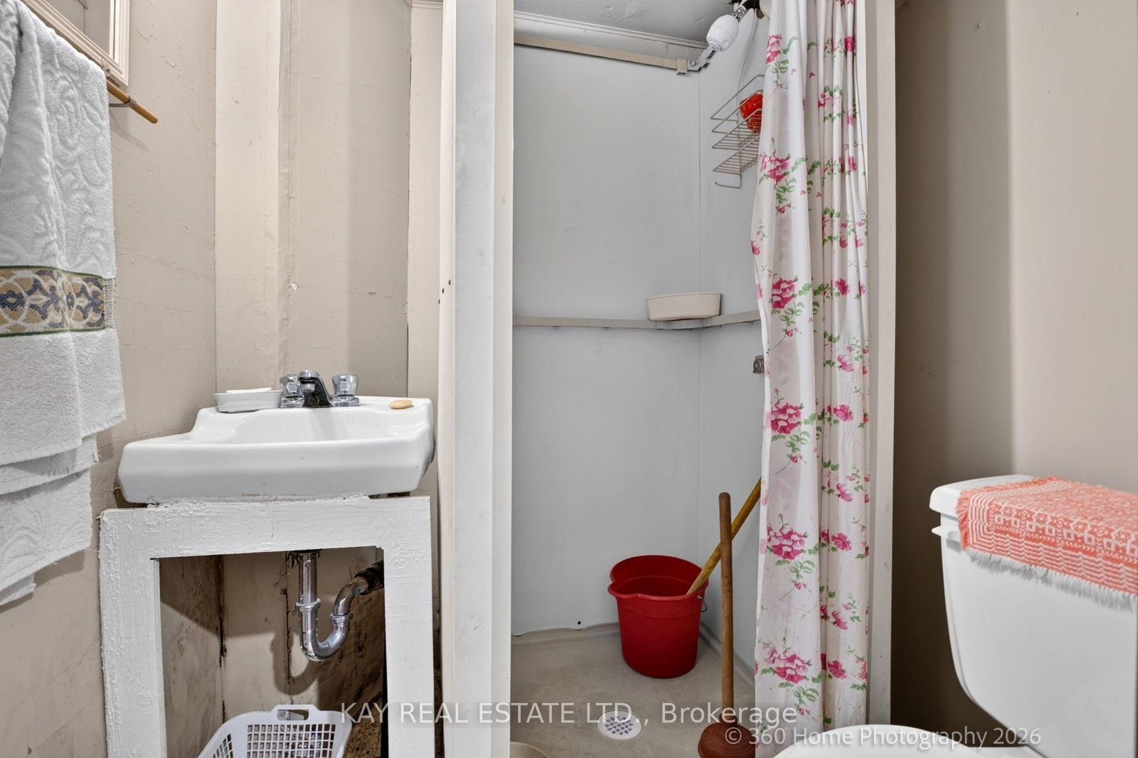 59 Cherrywood Avenue • Toronto, ON photo 21