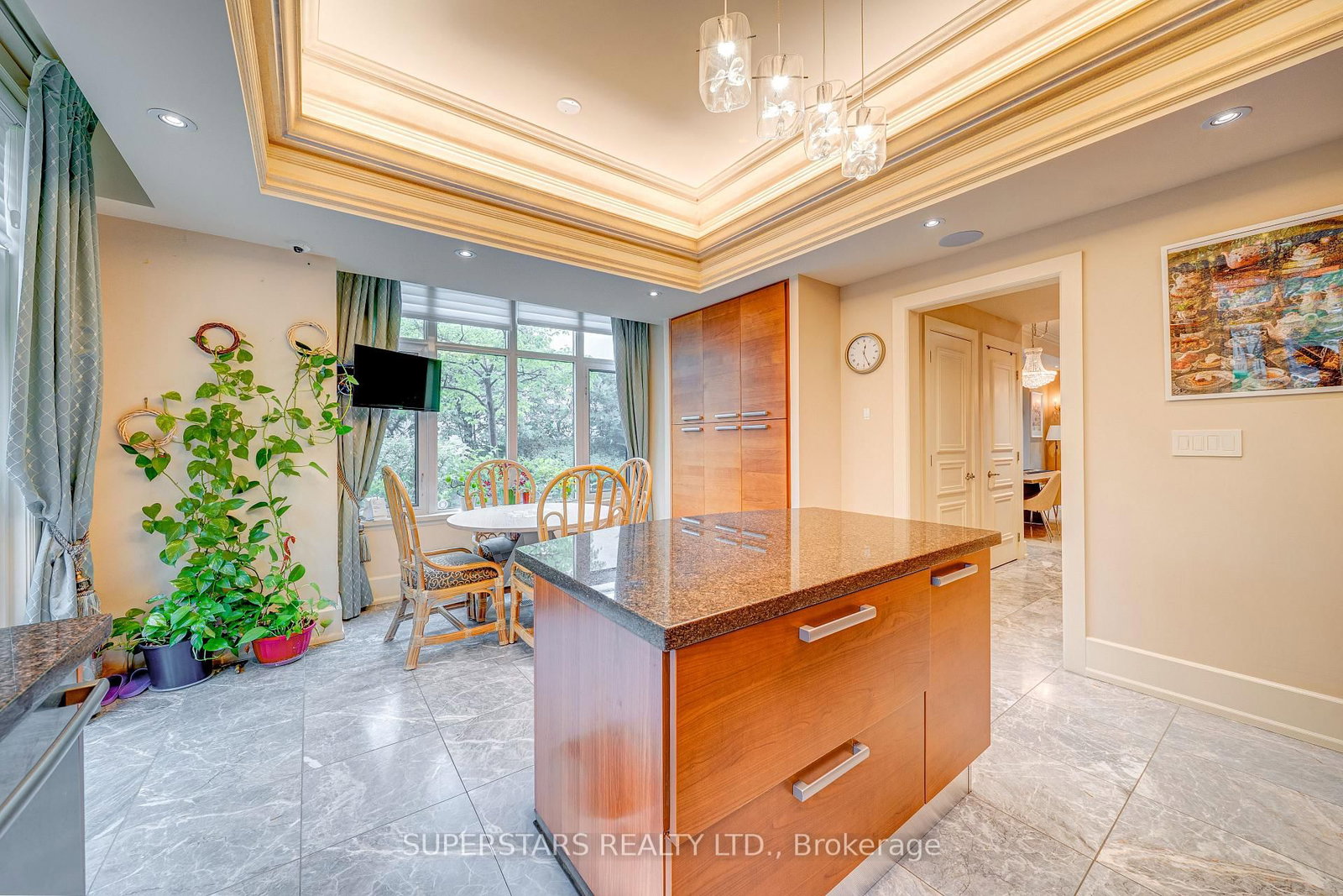 25 Elkhorn Drive • #16 • Toronto, ON photo 10