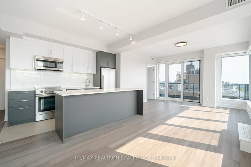1203 - 2525 Bathurst Street