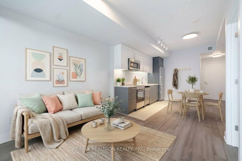 805 - 2525 Bathurst Street