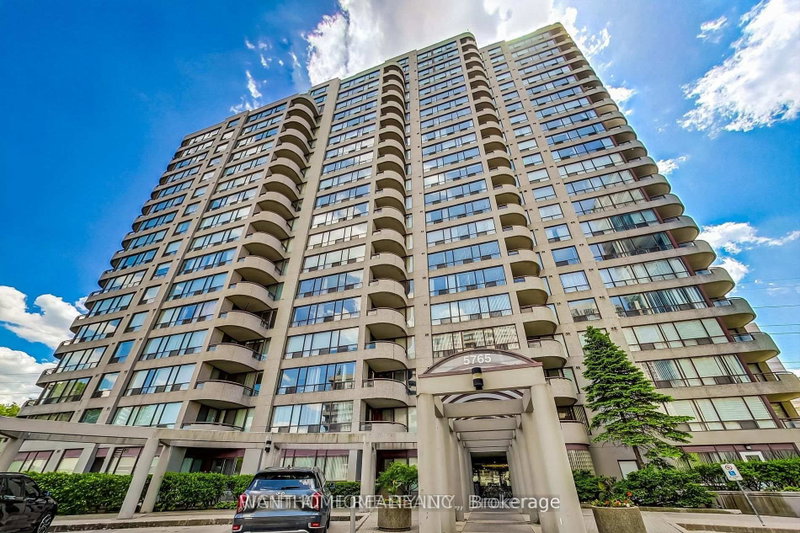 1709 - 5765 Yonge Street