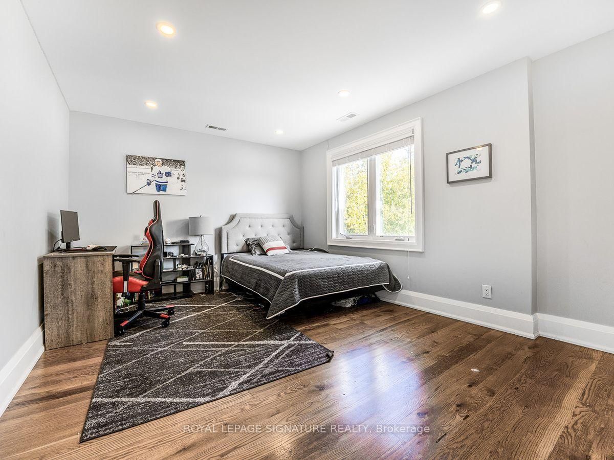 30 Broadleaf Road • Toronto, ON photo 26