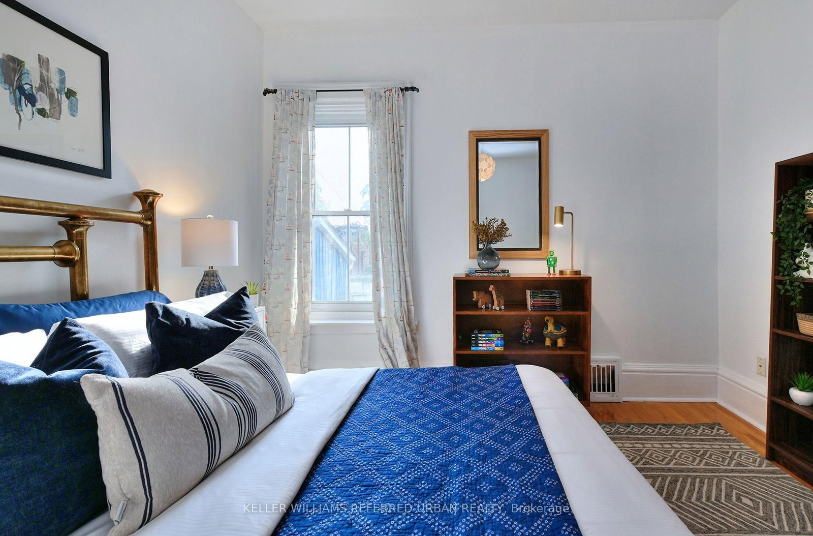 192 Lisgar Street • Toronto, ON photo 24