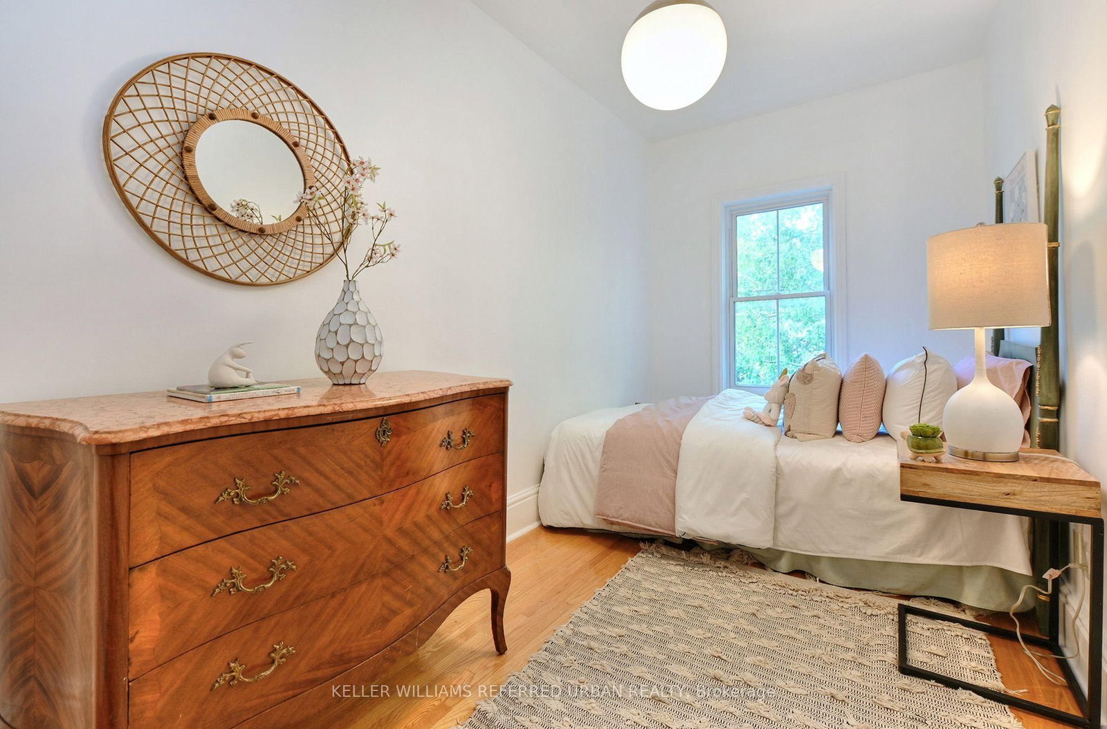 192 Lisgar Street • Toronto, ON photo 27