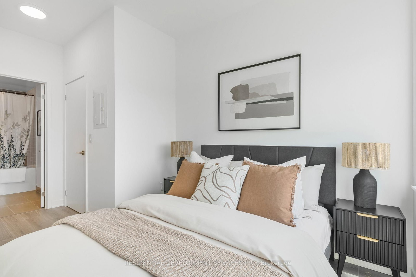 69 Curlew Drive • #143 • Toronto, ON photo 10