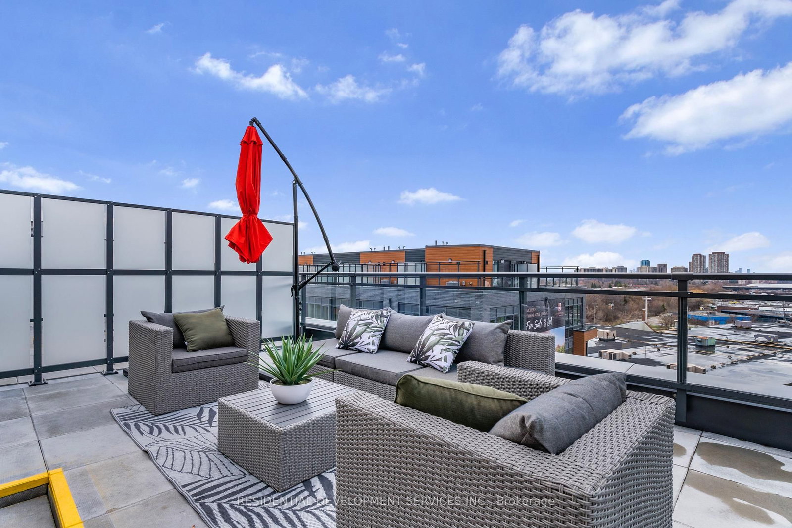 69 Curlew Drive • #143 • Toronto, ON photo 23