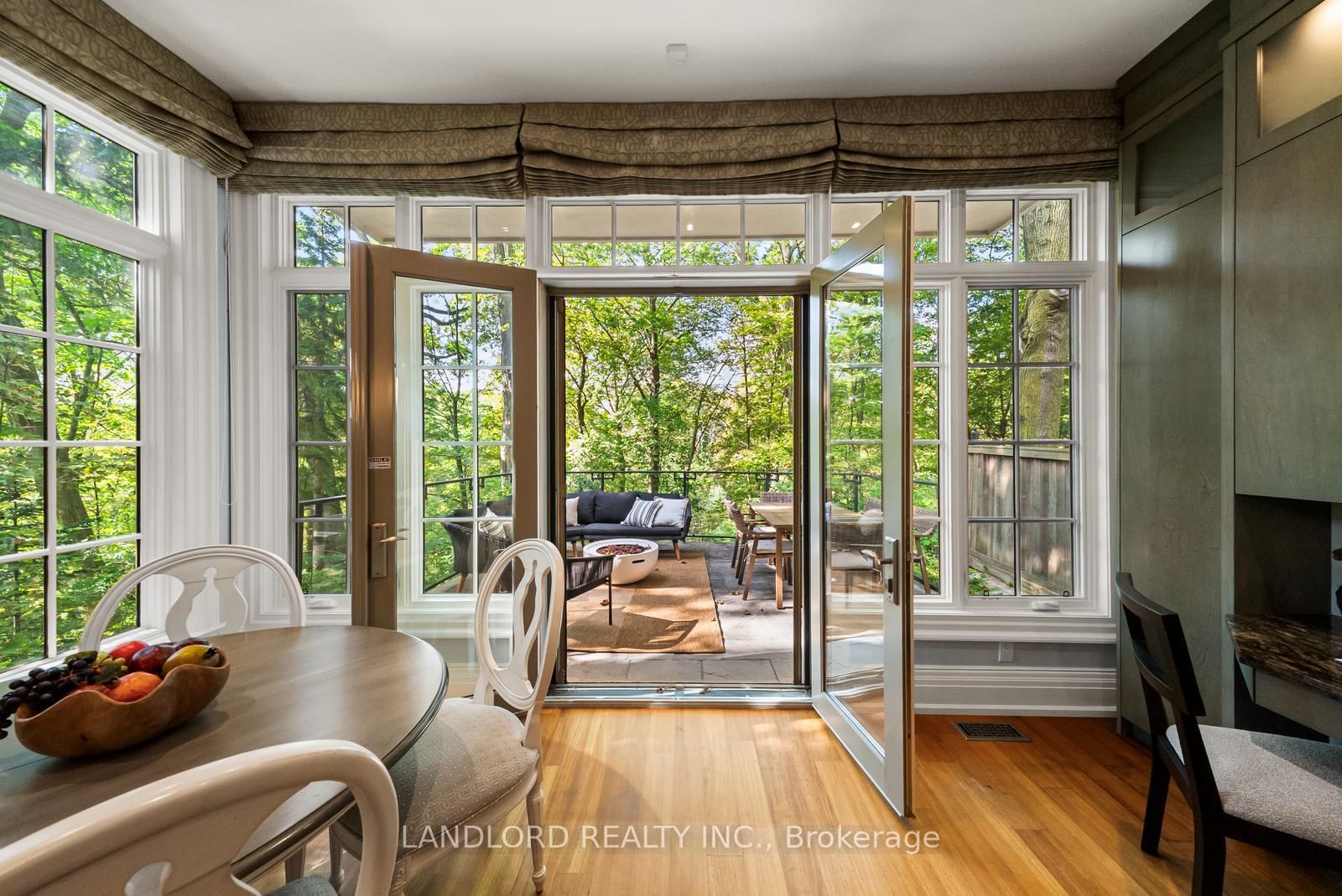 94 Inglewood Drive • Toronto, ON photo 17