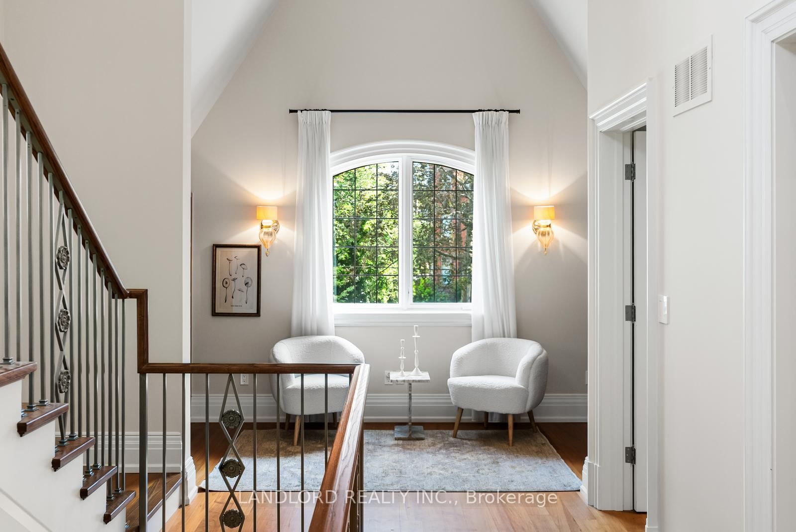 94 Inglewood Drive • Toronto, ON photo 21
