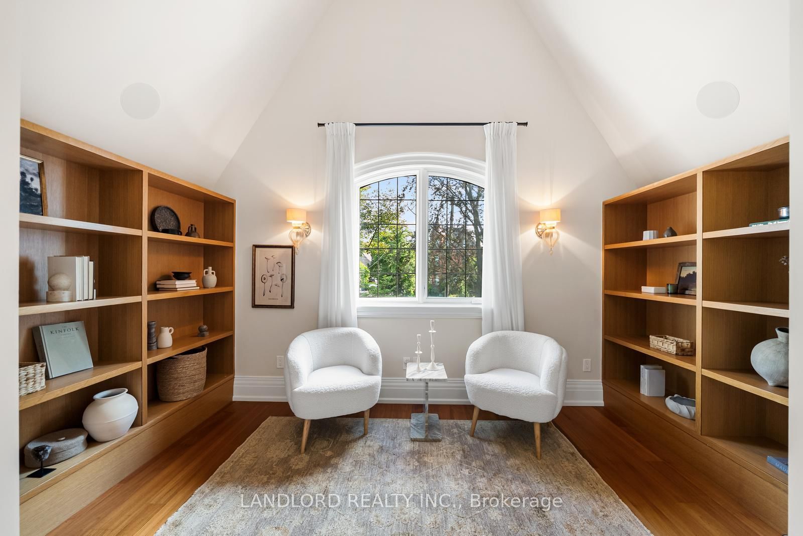 94 Inglewood Drive • Toronto, ON photo 22