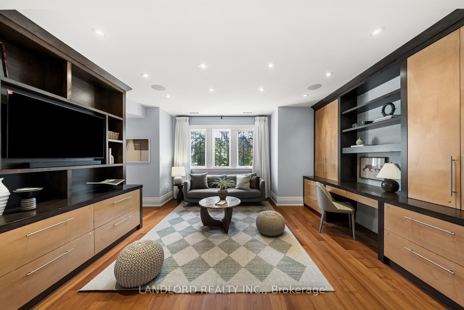 94 Inglewood Drive • Toronto, ON photo 24