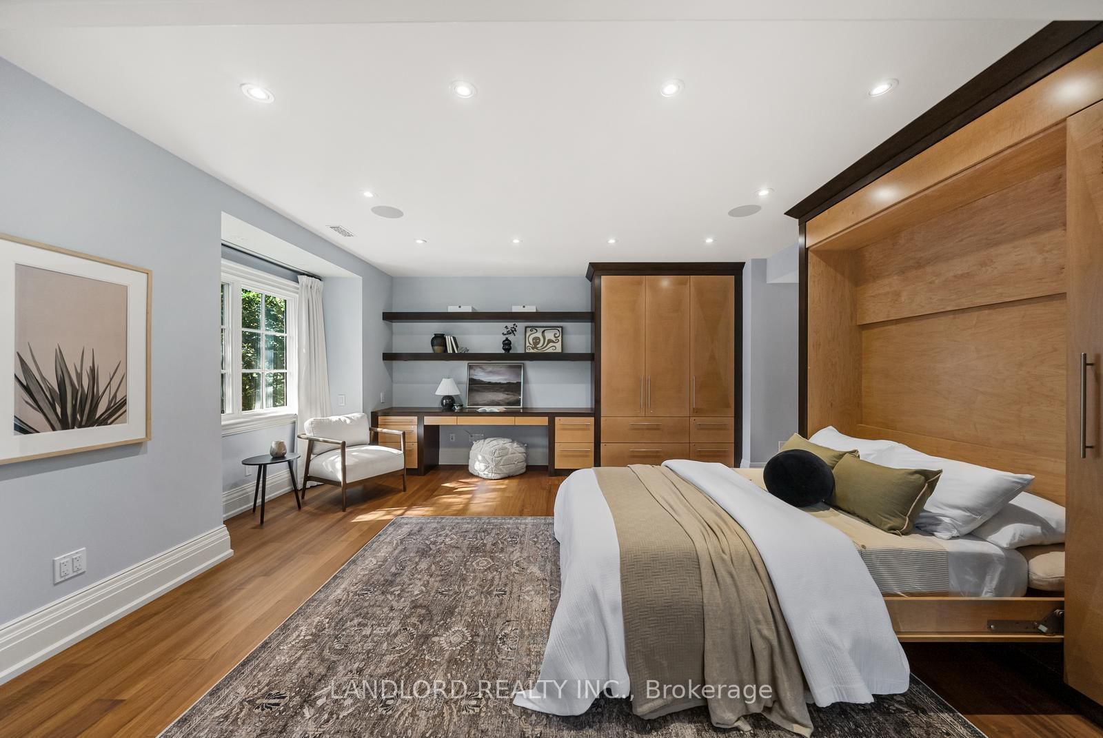 94 Inglewood Drive • Toronto, ON photo 25