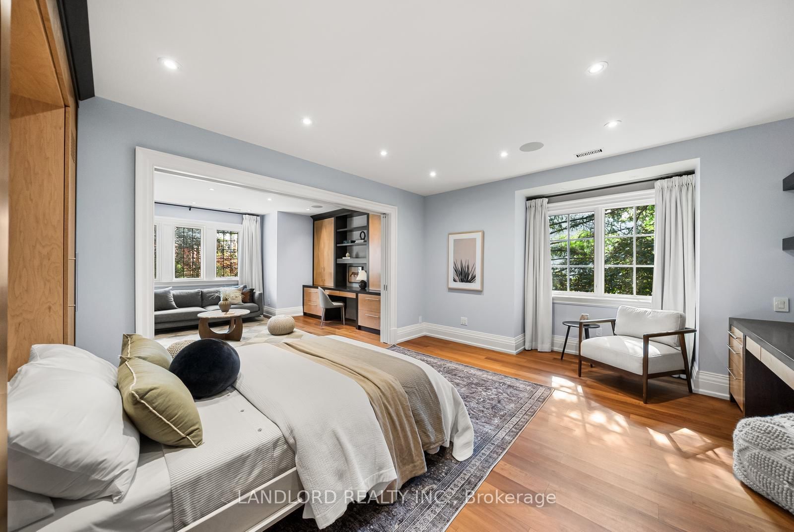 94 Inglewood Drive • Toronto, ON photo 27