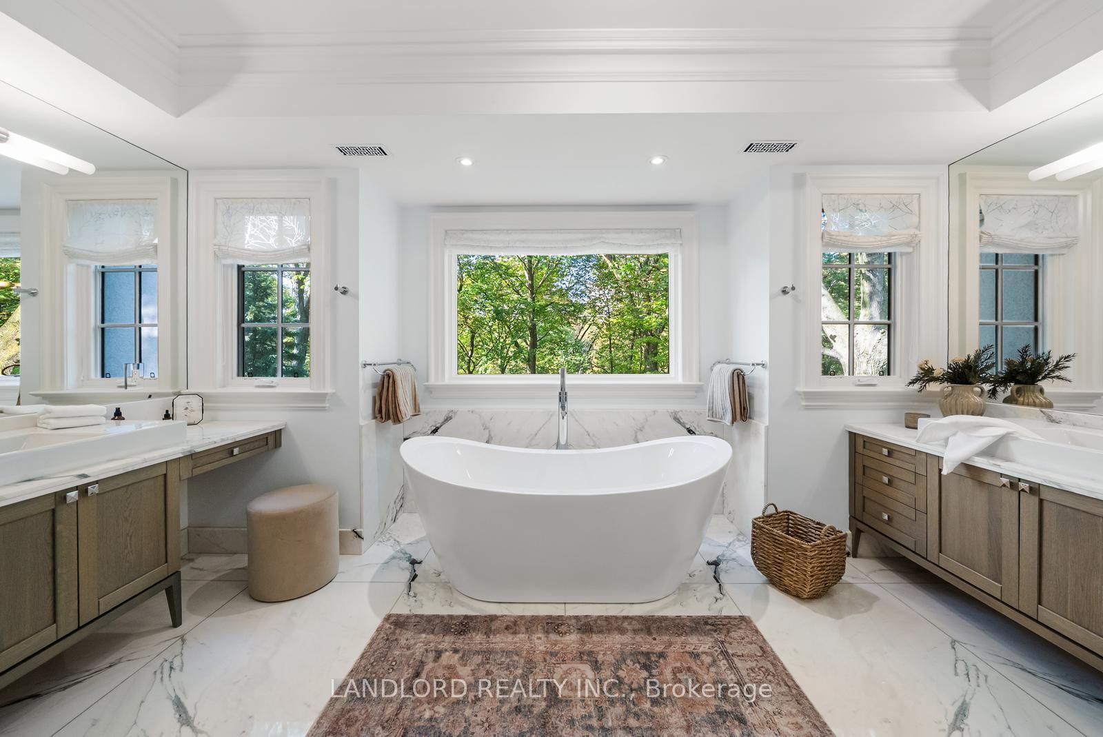 94 Inglewood Drive • Toronto, ON photo 31