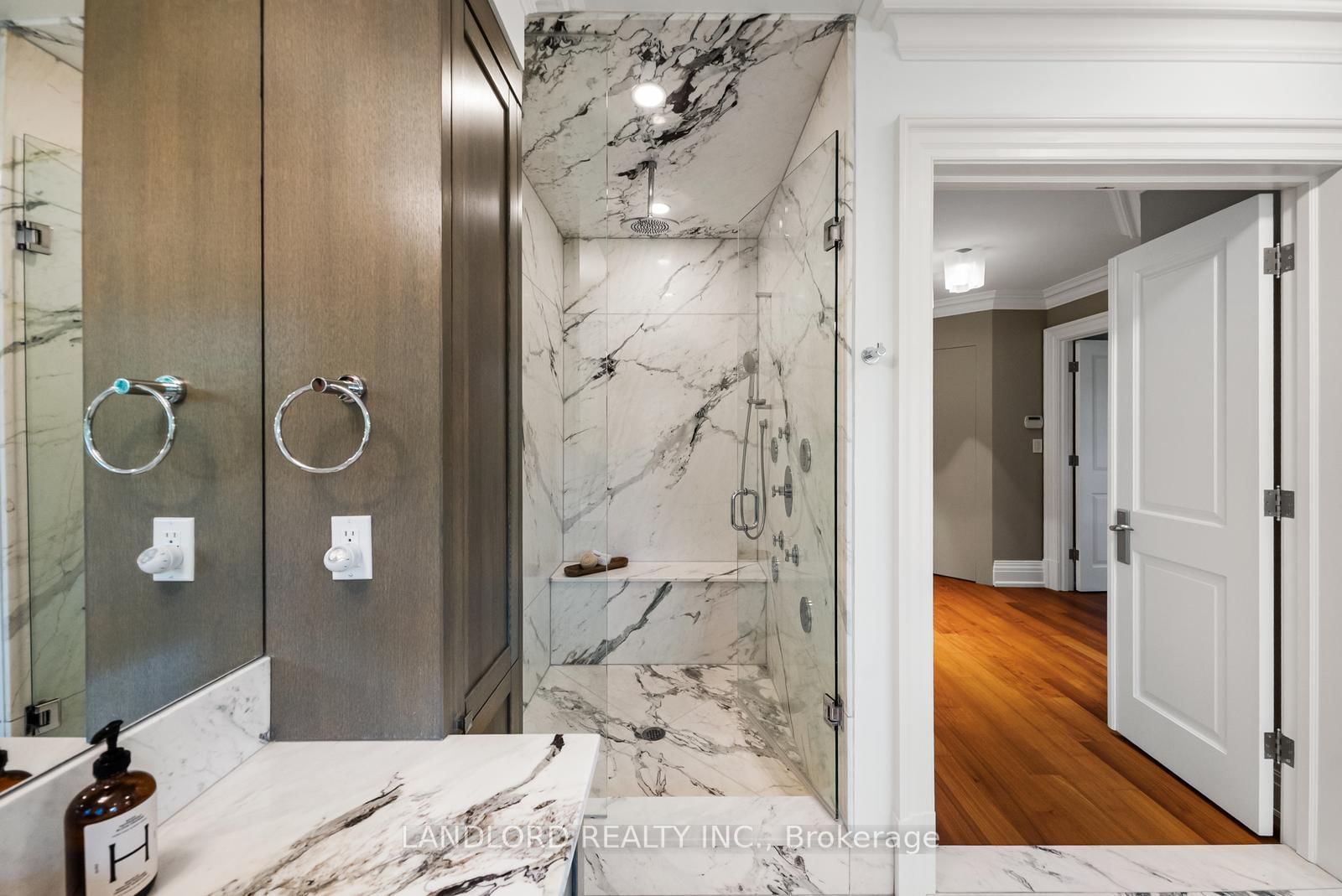 94 Inglewood Drive • Toronto, ON photo 34