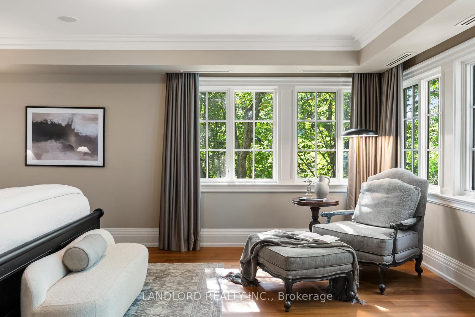 94 Inglewood Drive • Toronto, ON photo 37