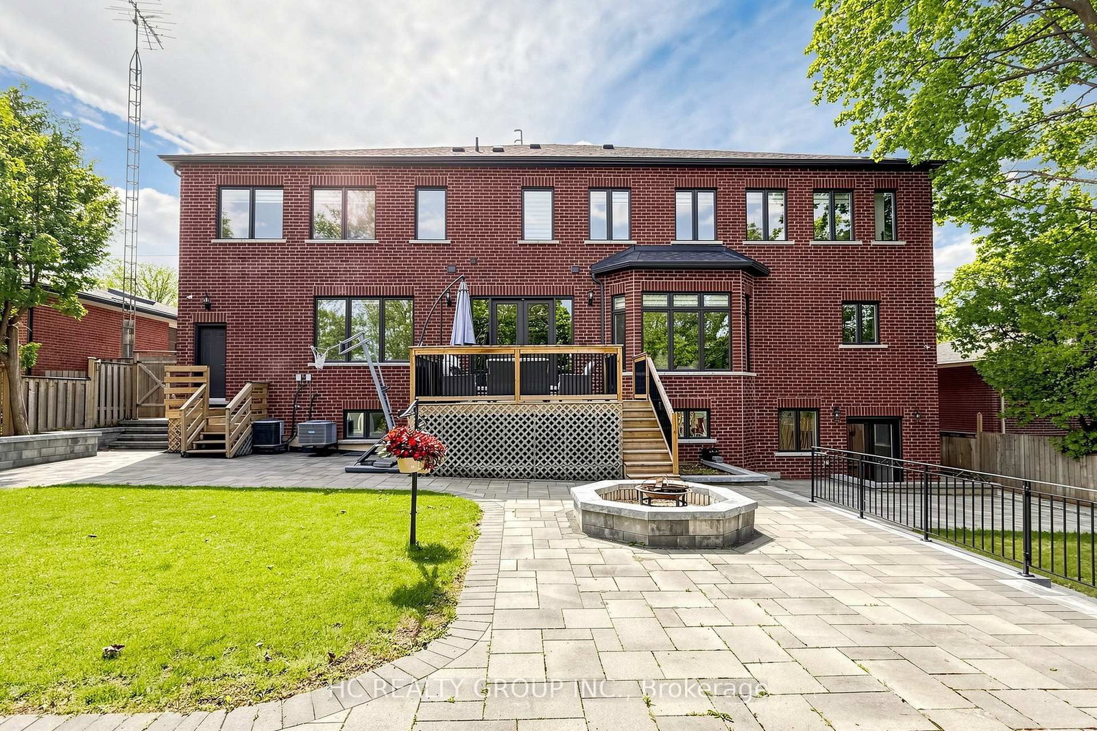 19 Michigan Drive • Toronto, ON photo 46