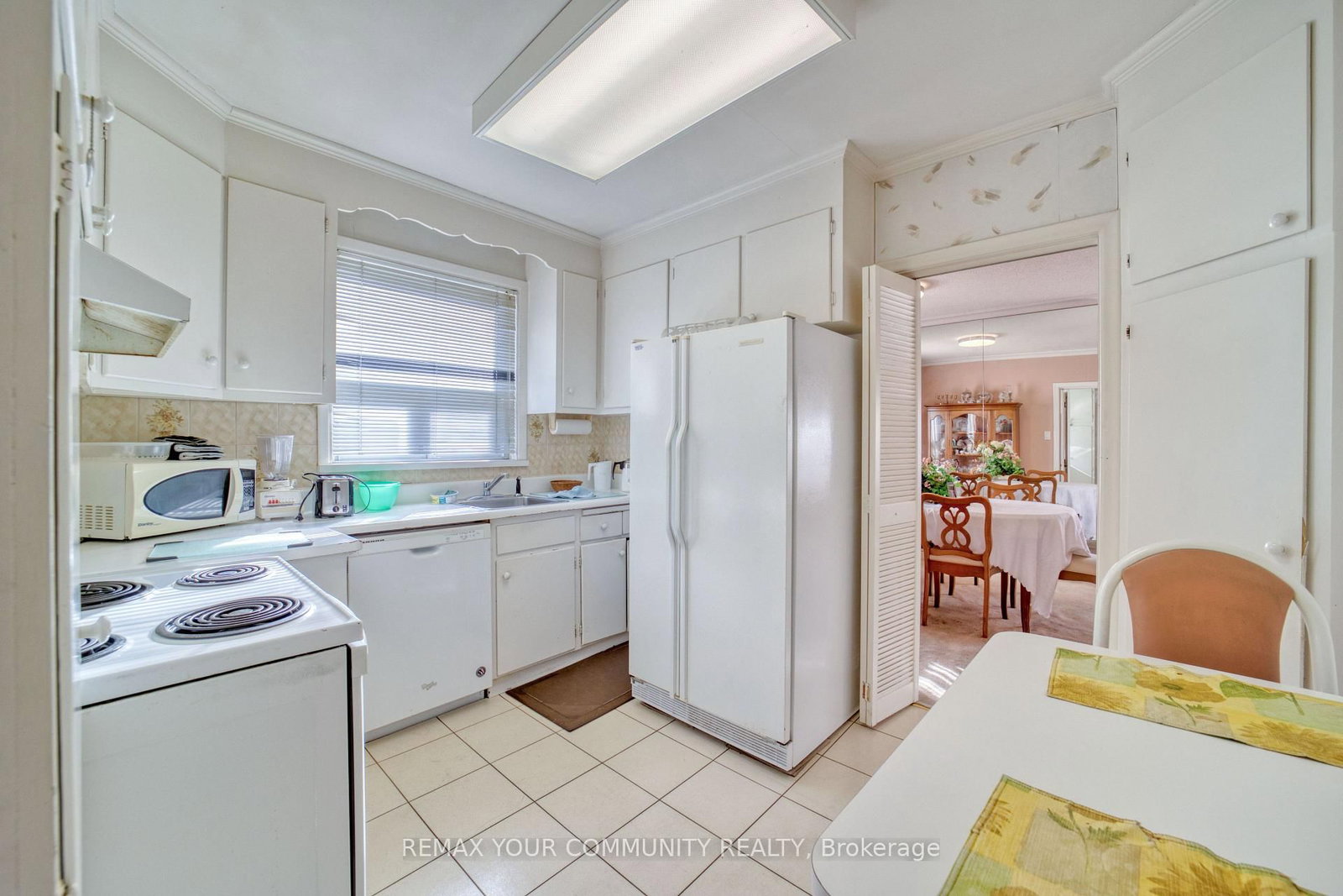 48 Alexis Boulevard • Toronto, ON photo 16