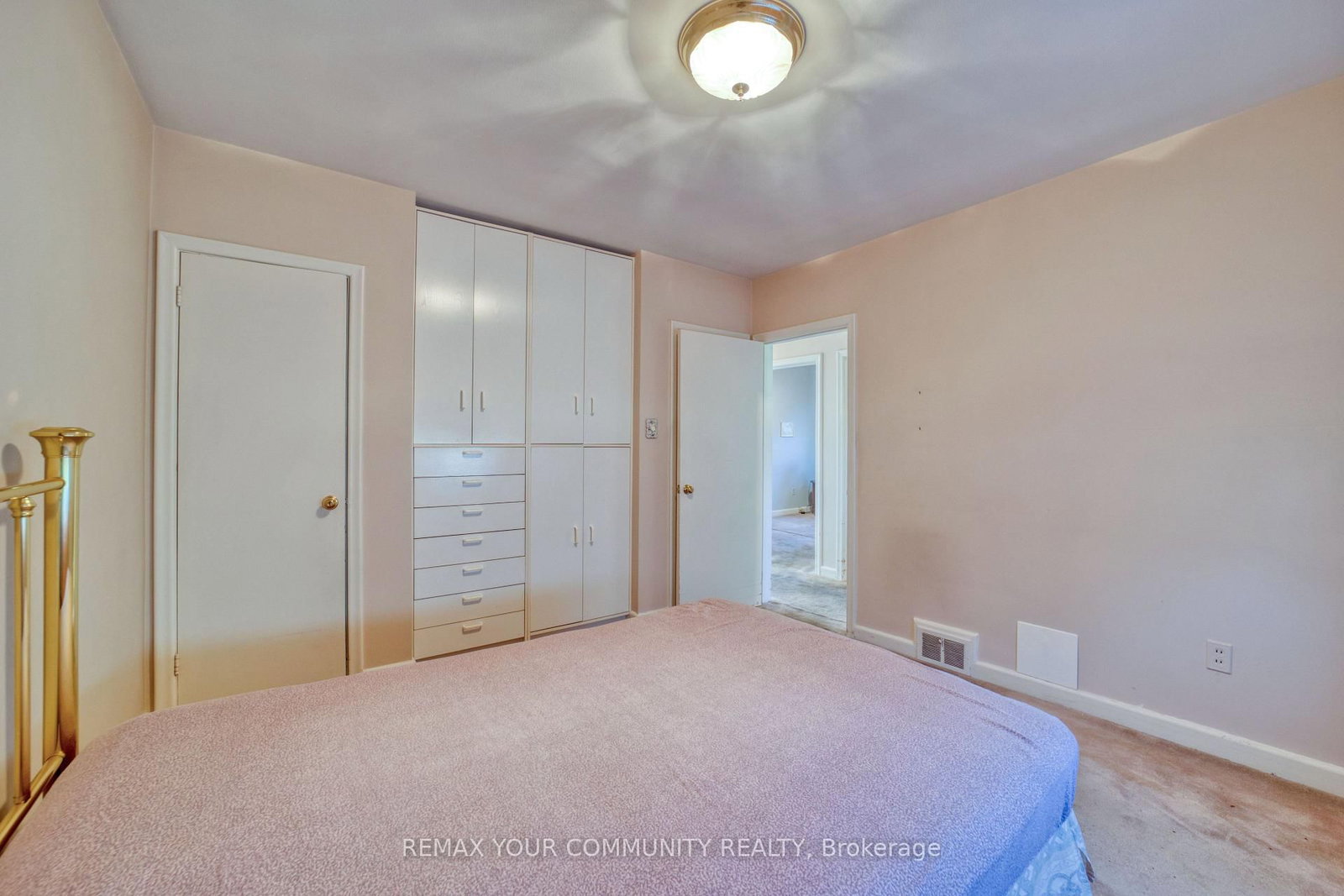 48 Alexis Boulevard • Toronto, ON photo 22