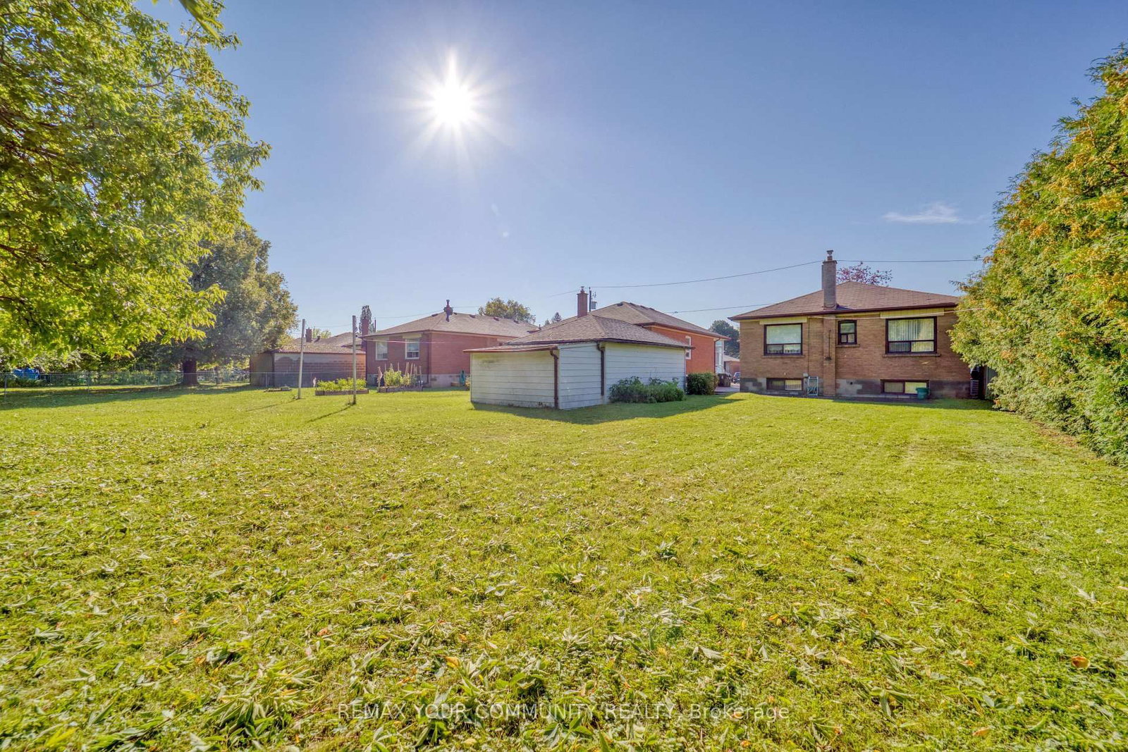 48 Alexis Boulevard • Toronto, ON photo 43