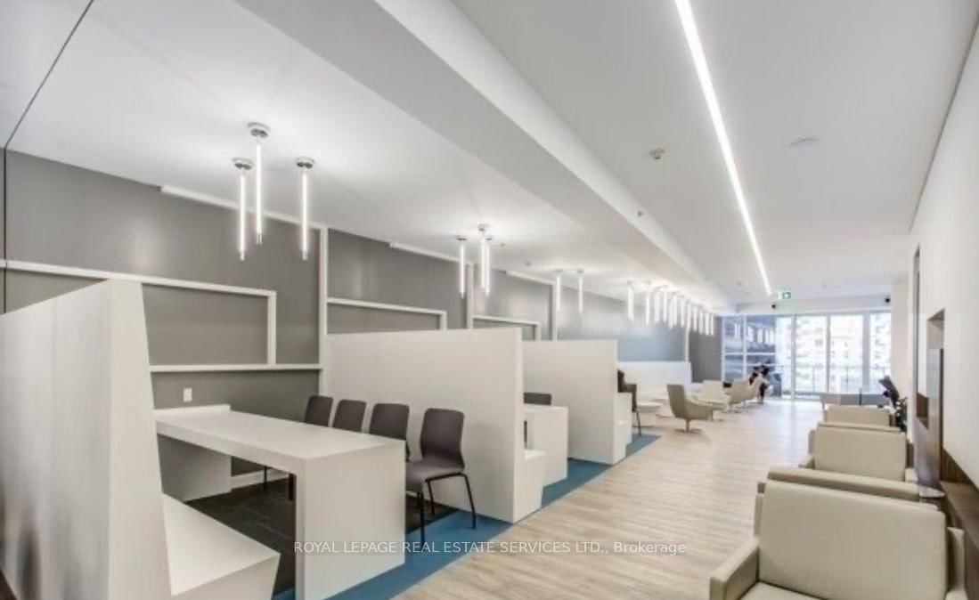 181 Dundas Street E • #3010 • Toronto, ON photo 9