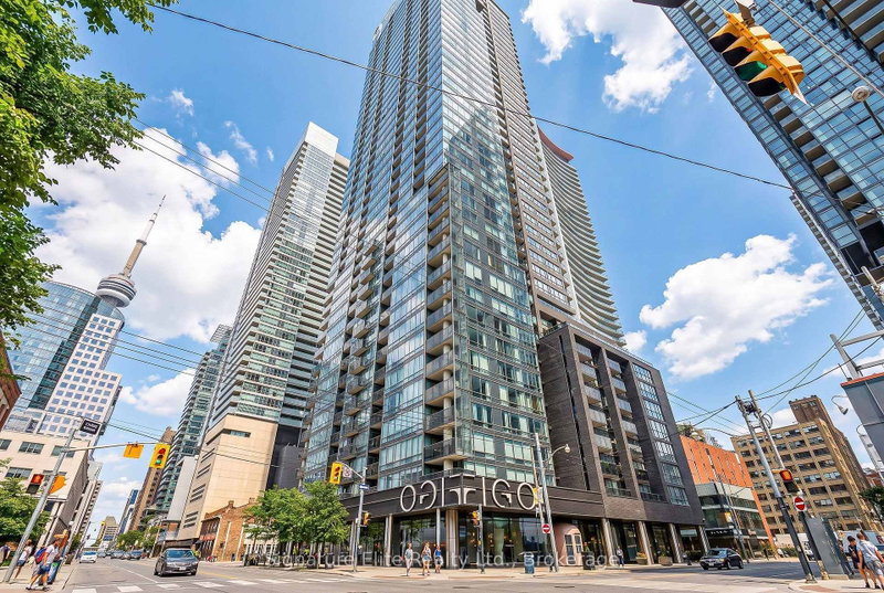 1708 - 295 Adelaide Street W