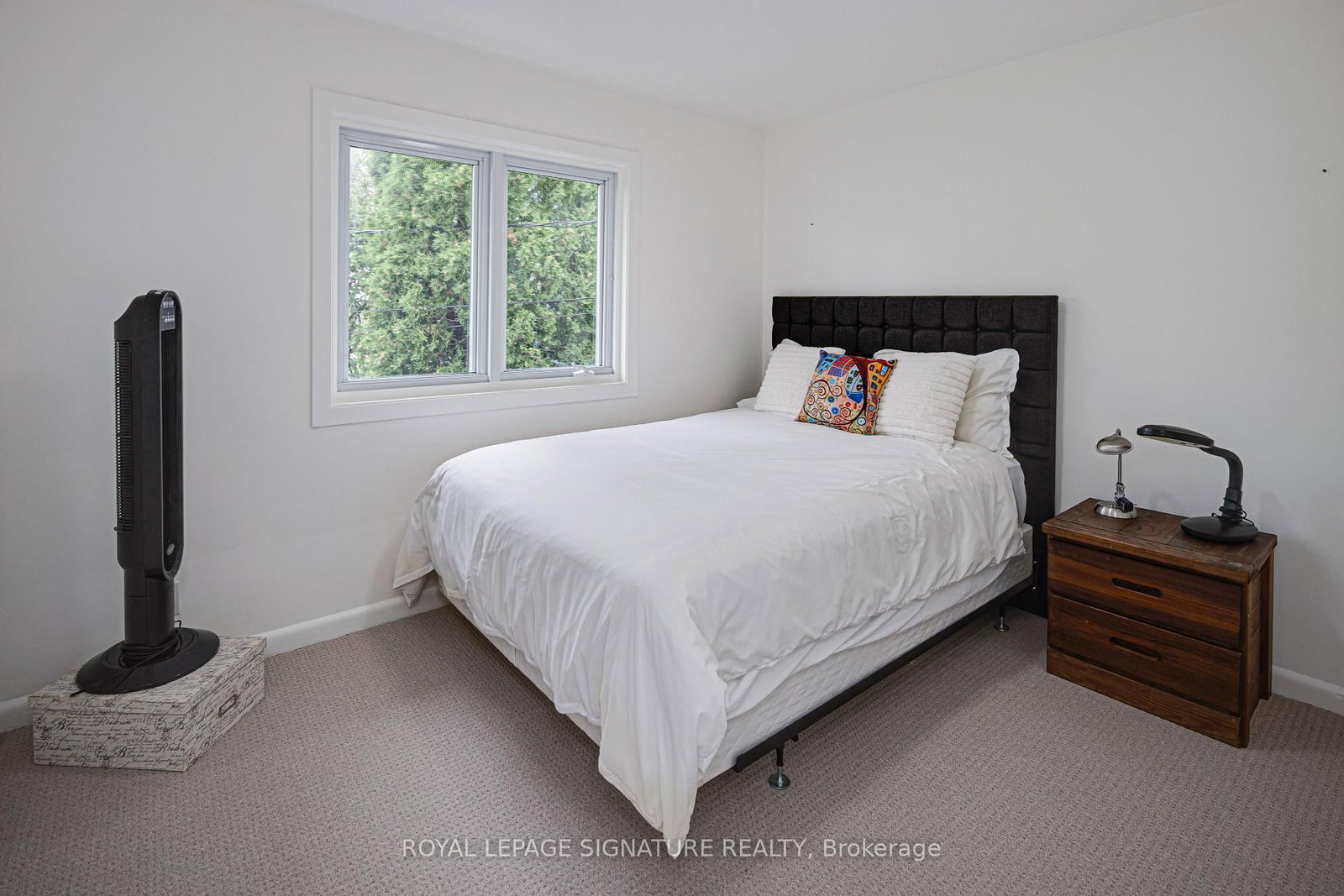 16 Burdock Lane • Toronto, ON photo 27