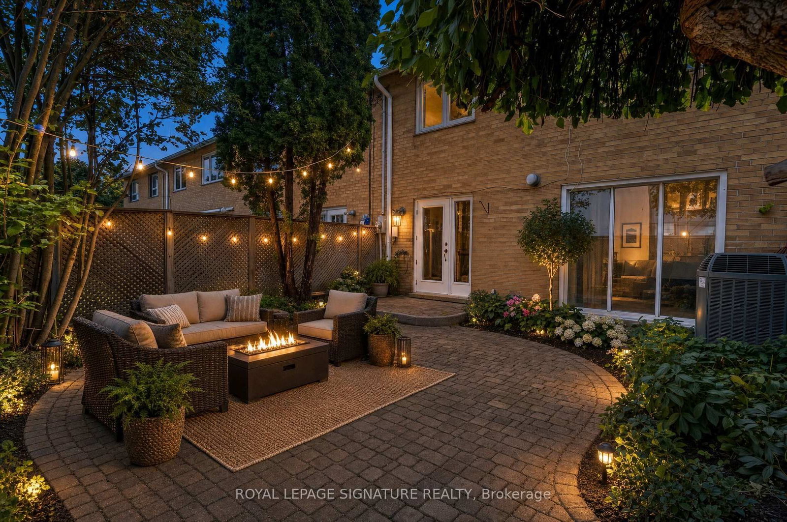 16 Burdock Lane • Toronto, ON photo 45