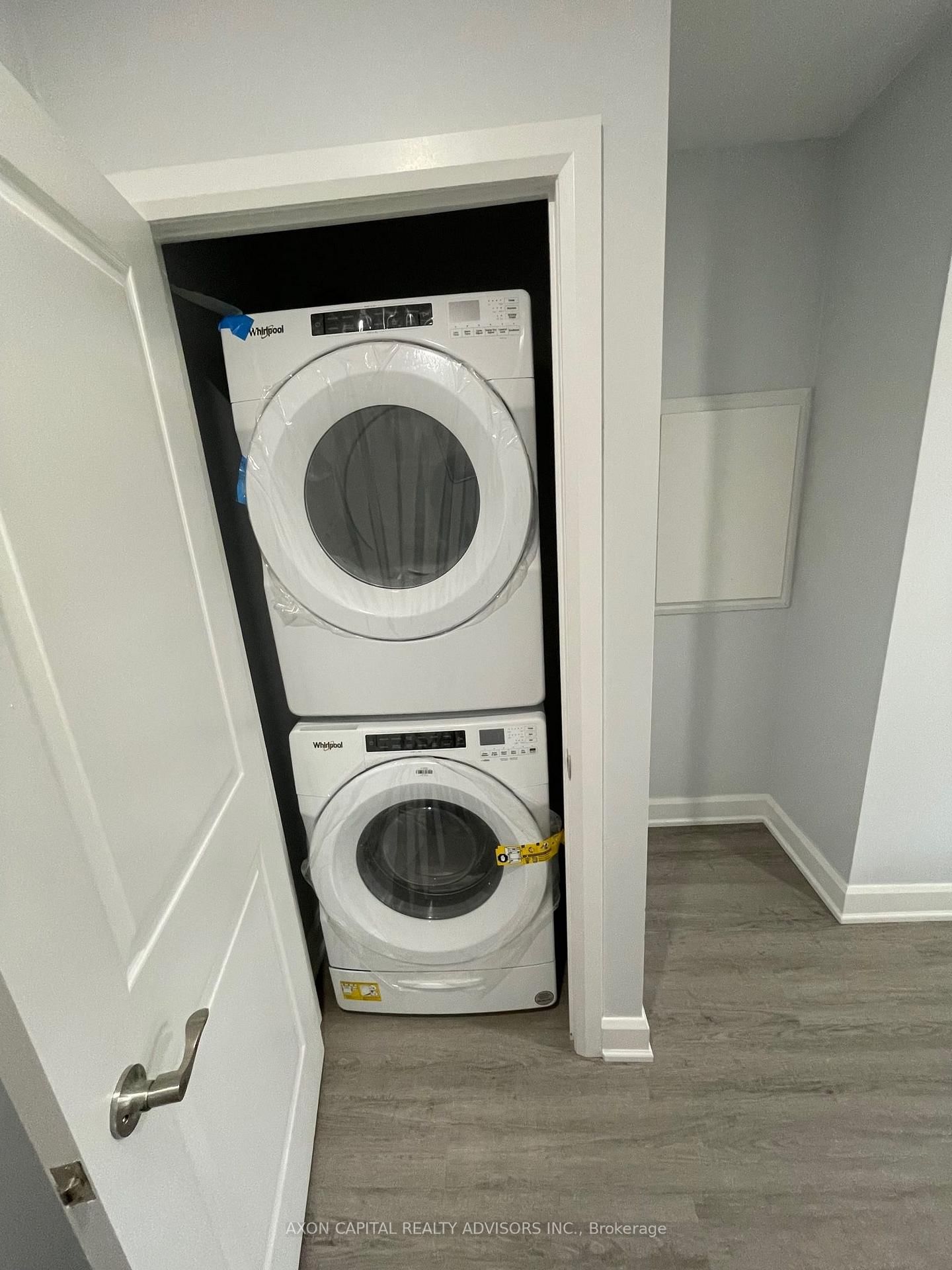 490 Gladstone Avenue • Toronto, ON photo 10