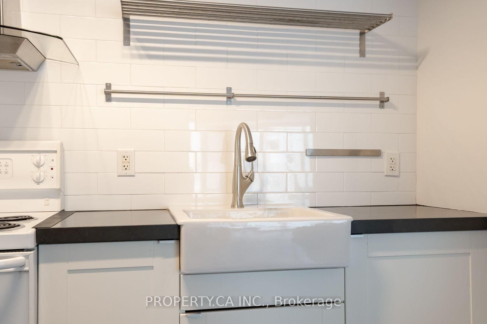 210 Victoria Street • #912 • Toronto, ON photo 17