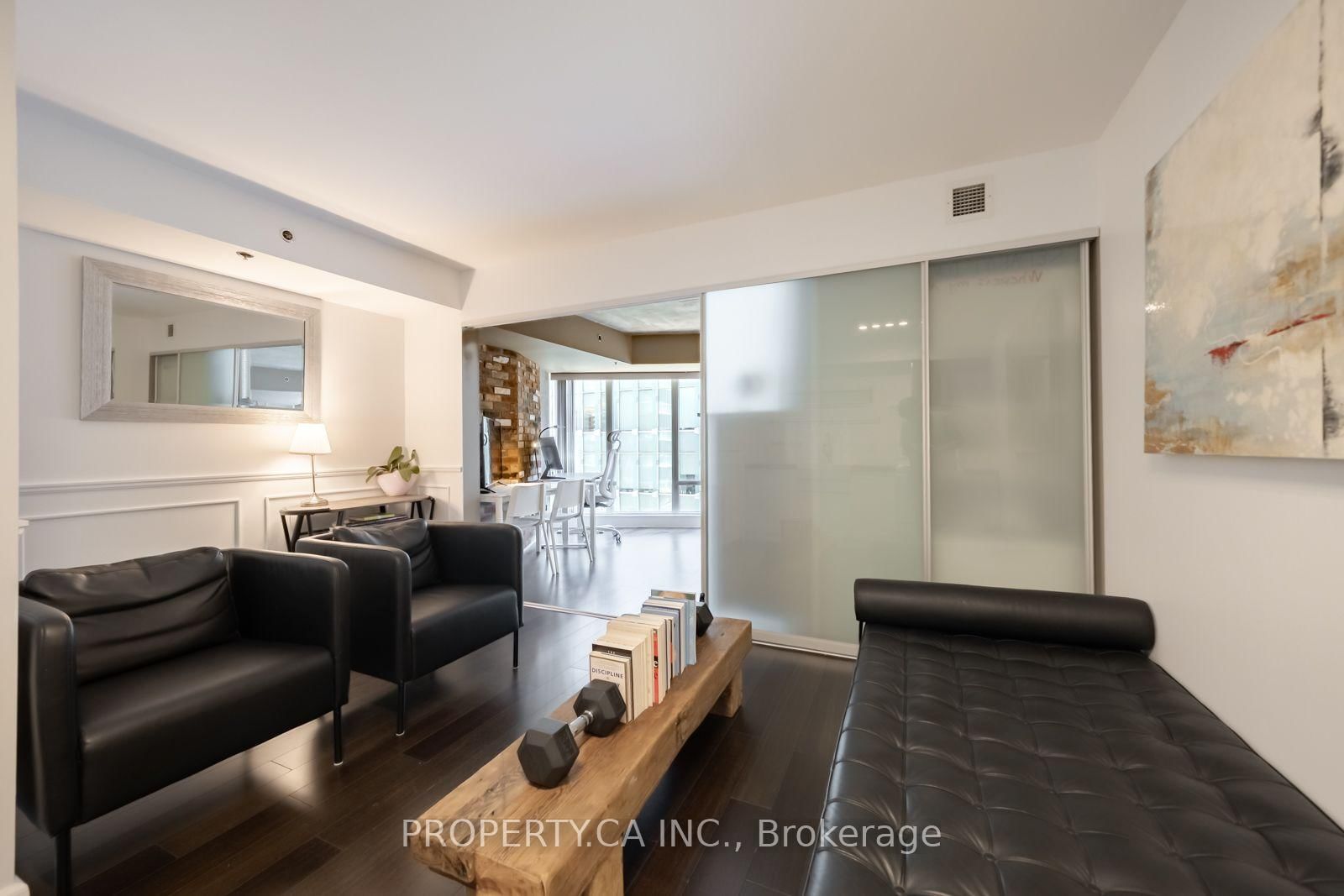 210 Victoria Street • #912 • Toronto, ON photo 18