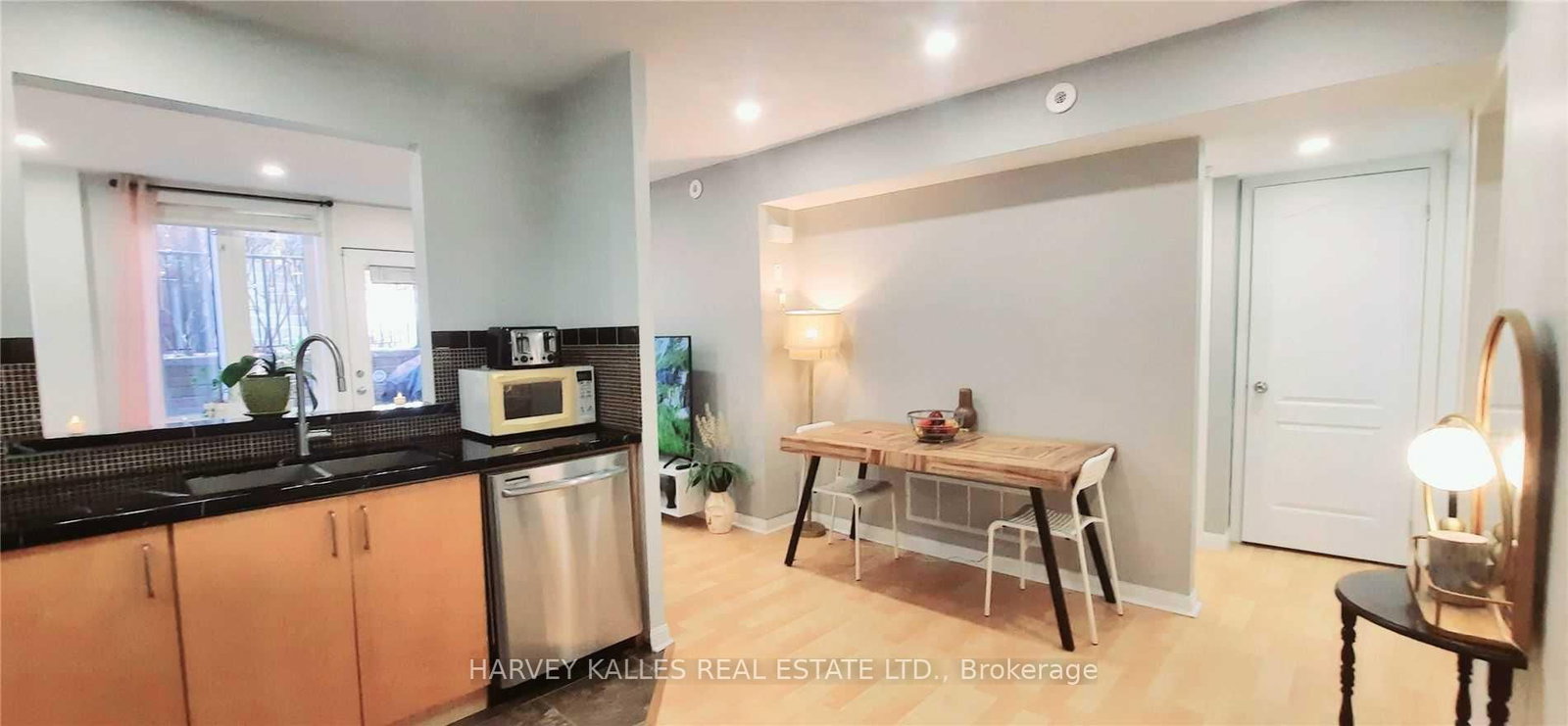 28 Douro Street • #220 • Toronto, ON photo 10
